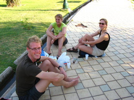 IMG 0809 Onze picknick het was erg heet in de zon