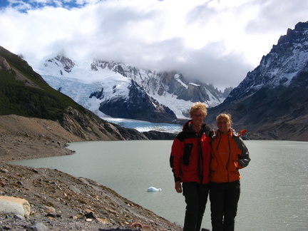 IMG 2309 Eelco en Bas bij Laguna Torre