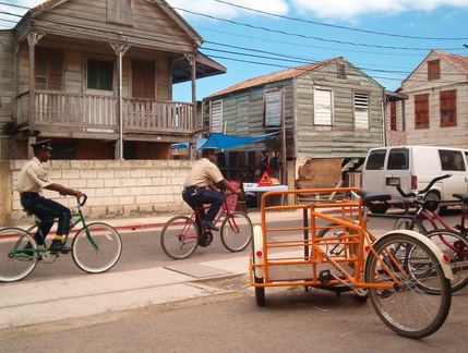 IM004262 straatbeeld Belize City