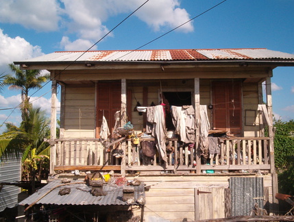 IM004185 Huisje in Orange Walk