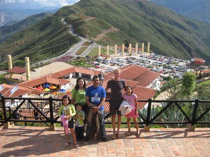 2008 Pan-Col 989 - Groepsfoto in Parque Chicamocha