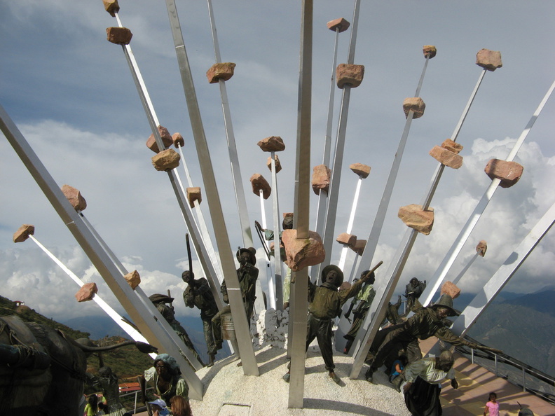 2008 Pan-Col 1026 - Monument van de onafhankelijkheid van Colombia.jpg