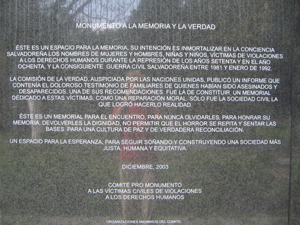 IMG 1841 Monument ter nagedachtenis van de vermisten en doden uit de burgeroorlog jaren 70 92