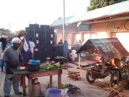 IM004520 Garifuna food