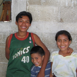 2005-04 FamiliaCruz