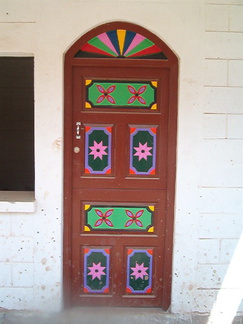 IM005797 kleurige deuren in Todos Santos