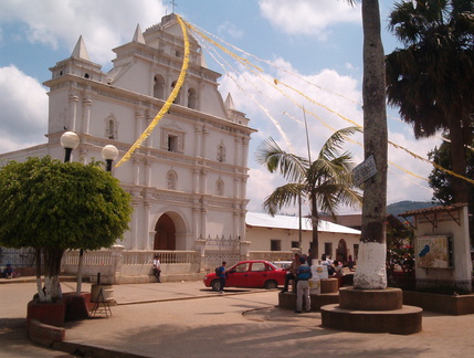 IM005997 De kerk van San Cristobal Verapaz