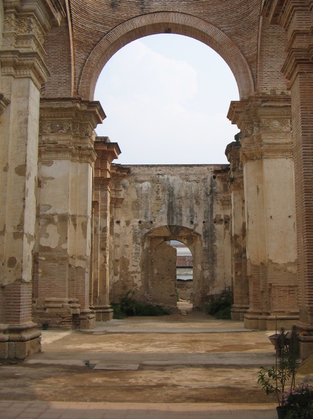 IMG_0890_Iglesia_Catedral_ruinas.jpg