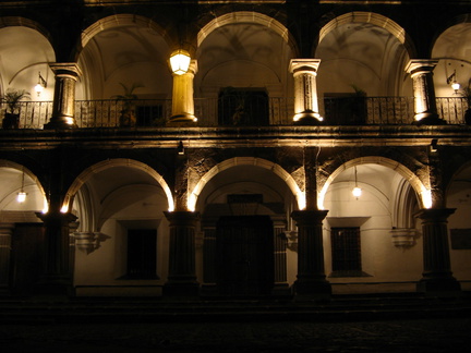 IMG 1058b Municipalidad bij nacht
