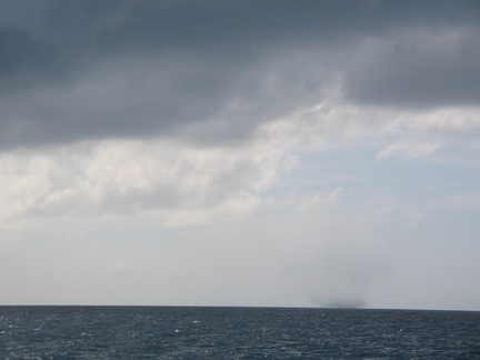 IMG 2981 Een waterspout een orkaan boven water