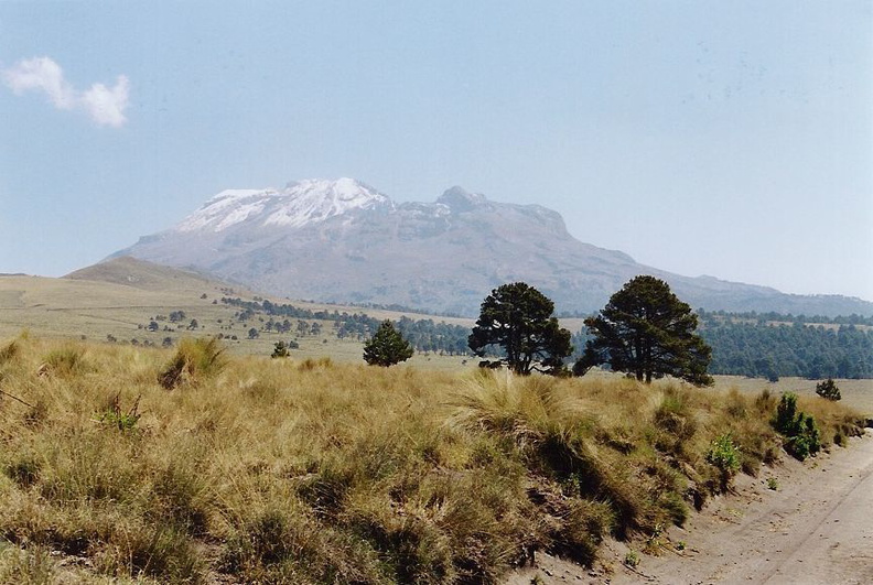 Amecameca_wandeling_popo.jpg