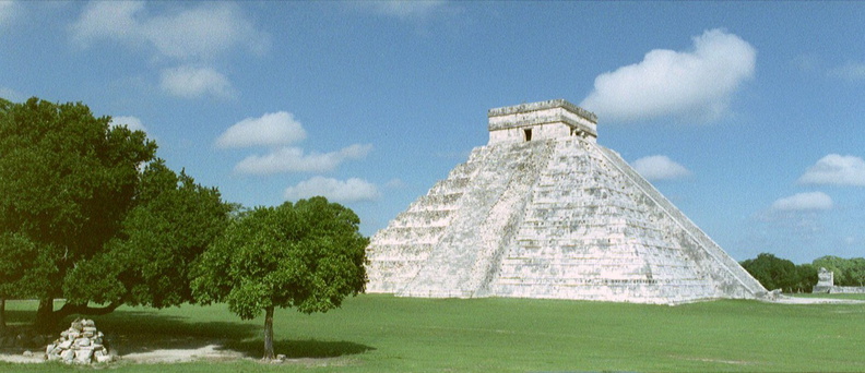 Chichen Itza El Castillo 2