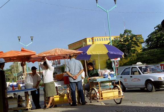 Palenque outside busstation