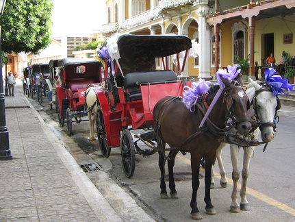 IMG 4809 De locale milieuvriendelijke taxis ook gewoon door localen gebruikt