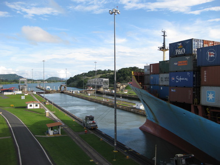 2008 Pan-Col 117 - Boot in laatste stuk van de sluis