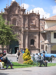 IMG 4231 Oudste kerk van Cuzco naast de katedraal