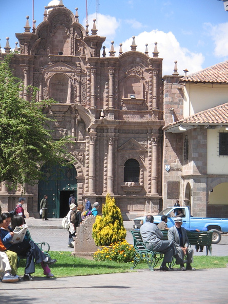 IMG_4231_Oudste_kerk_van_Cuzco_naast_de_katedraal.jpg