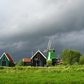 IMG 4243 - Sun and dark clouds (Zaanse Schans)