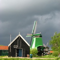 IMG 4244 - Sun and dark clouds (Zaanse Schans)