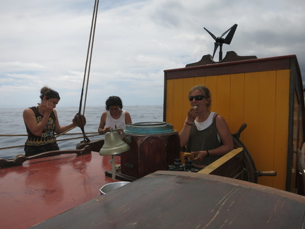 2016-05-16 163646 TresHombres Madeira LaPalma