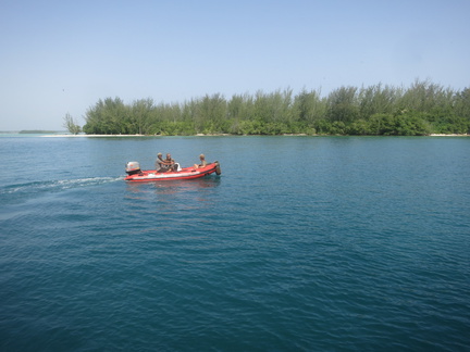 2016-07-22 153907 TresHombres SantaMarta BocaChica