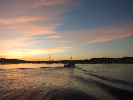 2016-09-03 185424 TresHombres Lunenburg