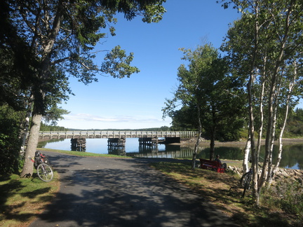 2016-09-10 110225 TresHombres Lunenburg