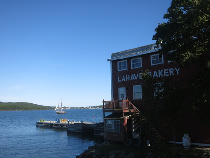 2016-09-10 144737 TresHombres Lunenburg