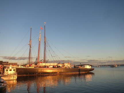 2016-09-15 180736 TresHombres Lunenburg