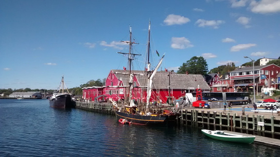 2016-09-16 122336 TresHombres Lunenburg