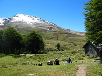 Refugio Caulle staat in een lieflijk valleitje