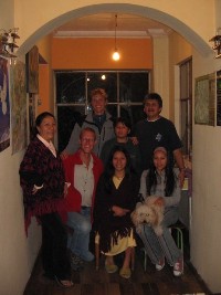 Wij met de familie van Luis en Maria-Elena
